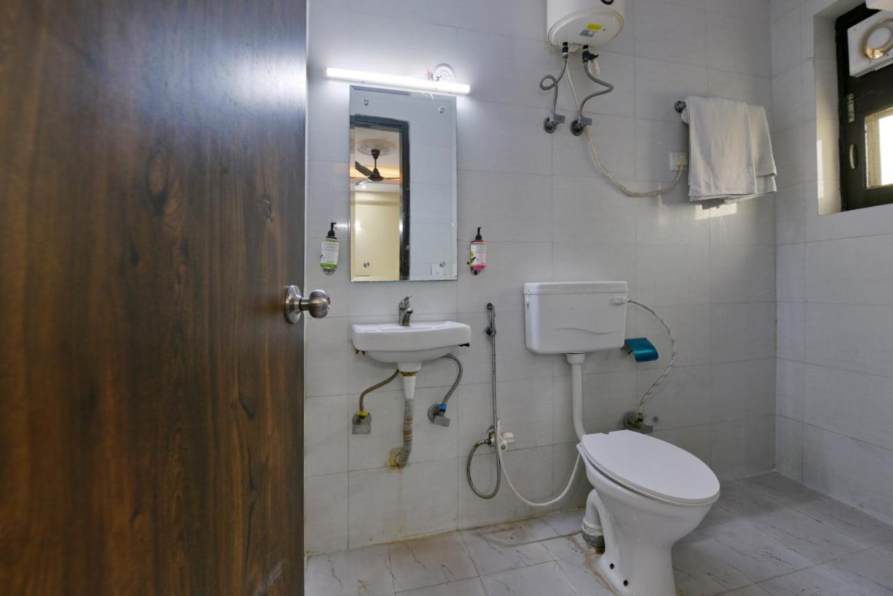 Hotel Admire Inn "Atta Market, Noida Sector 18" 外观 照片