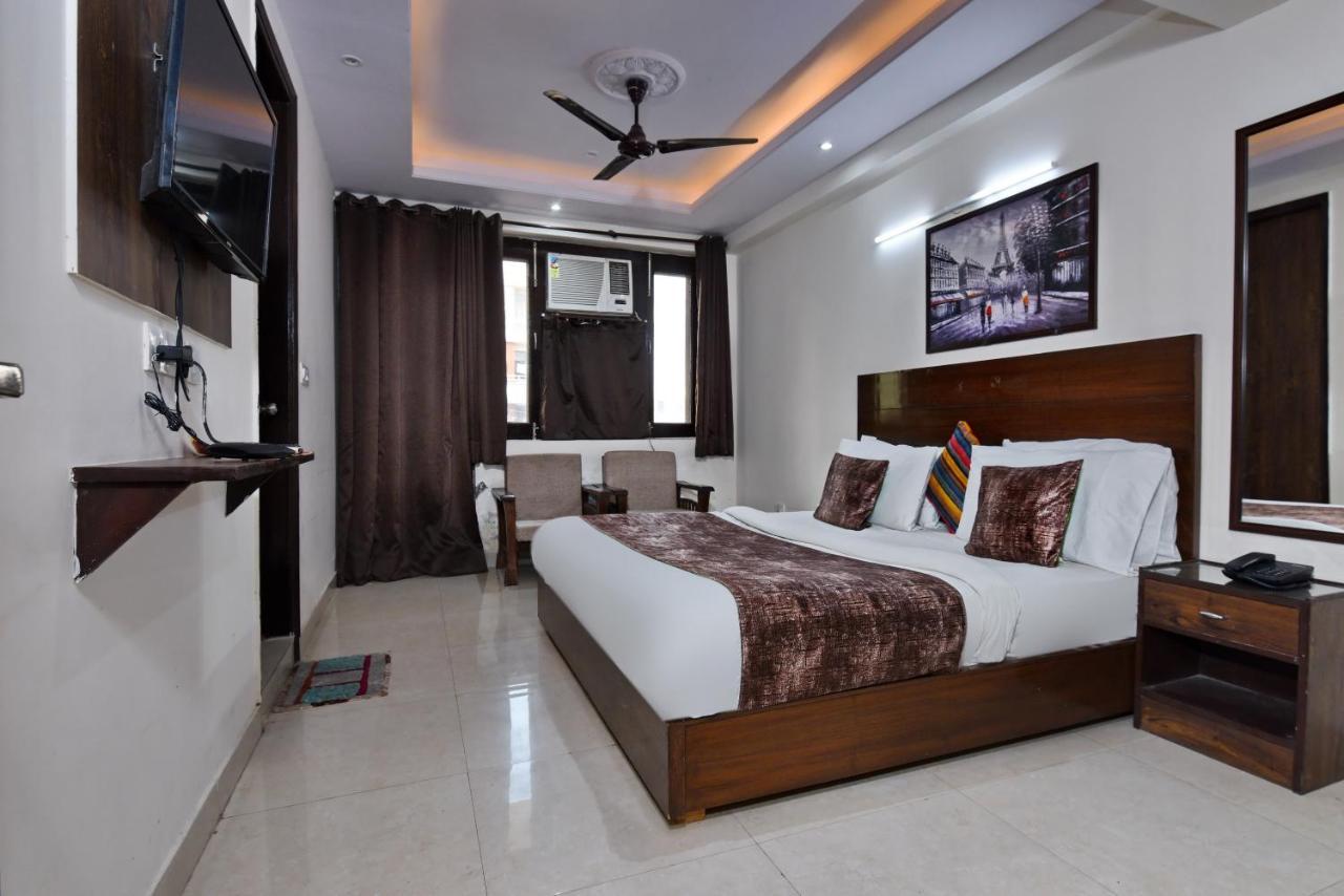Hotel Admire Inn "Atta Market, Noida Sector 18" 外观 照片