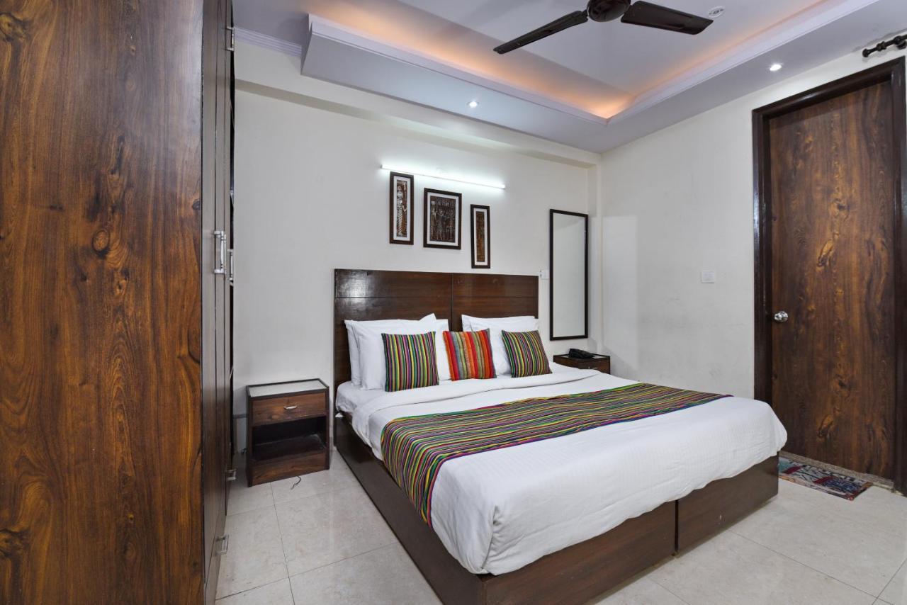Hotel Admire Inn "Atta Market, Noida Sector 18" 外观 照片